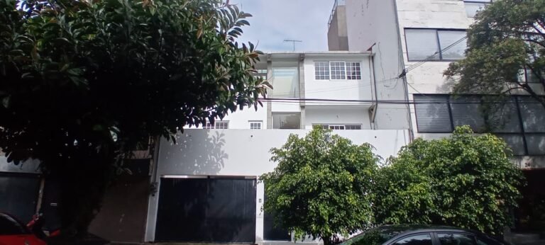 Venta de Casa en Miguel Hidalgo, Irrigación, CDMX 15.9Mdp