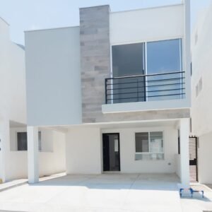 Casa en Venta en Brianzzas, Grl. Escobedo, Nuevo León 2.5Mdp