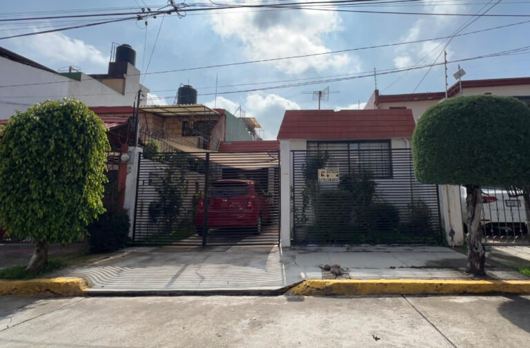 Compra Casa en Santa Mónica, Tlalnepantla, por 2.4Mdp