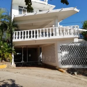 En Venta Casa con alberca en Acapulco, Fracc Marbella, Valor de 4.3Mdp