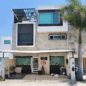 Remate bancario en Residencial el Refugio, Querétaro $2.9Mdp