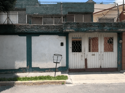Casa en Venta en Viveros de la Loma, Tlalnepantla, Edo. Méx. Valor 3Mdp