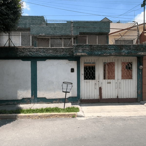 Casa en Venta en Viveros de la Loma, Tlalnepantla, Edo. Méx. Valor 3Mdp